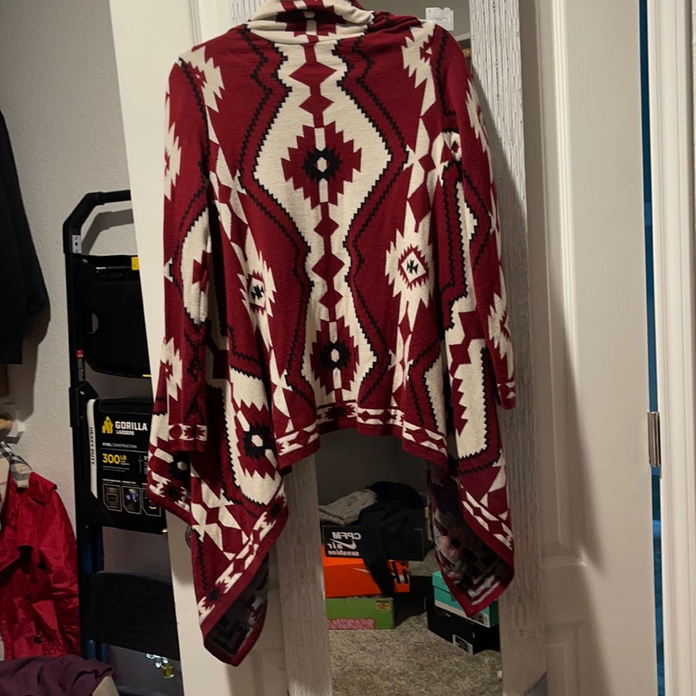 H&M Cardigan - Picture 2 of 6